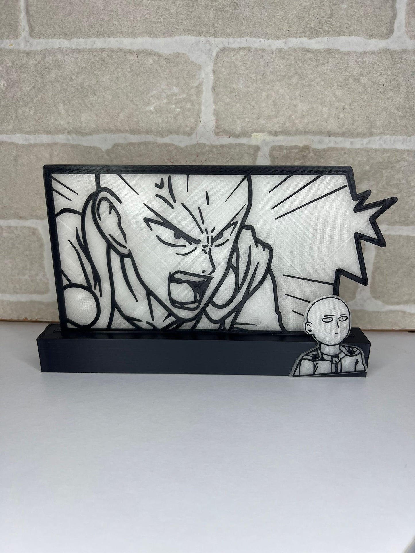 Saitama Silueta con Peana 👨🦲